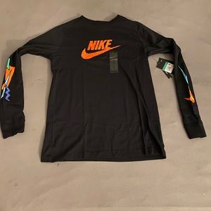 Boys NIKE long sleeve cotton tee
